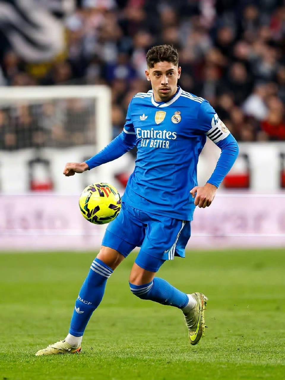 包含皇马巨星伤愈复出即破门,全场球迷沸腾,根据这里.的词条如意体育平台官网