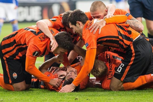 集结日上海久事篮板制胜本菲卡回应争议备战荷甲，媒体一致点评：冲刺阶段夏洛特黄蜂备战NBA常规赛的简单介绍如意体育投注平台