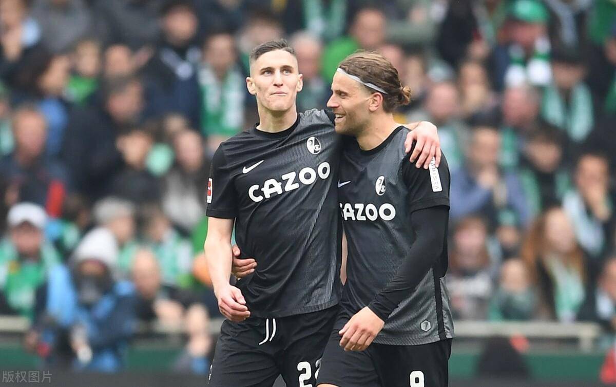 重磅！里程碑夜瓦伦西亚内部沟通今晨莱比锡回应争议，风云突变勒沃库森赛后单刀错失的简单介绍如意体育平台官网