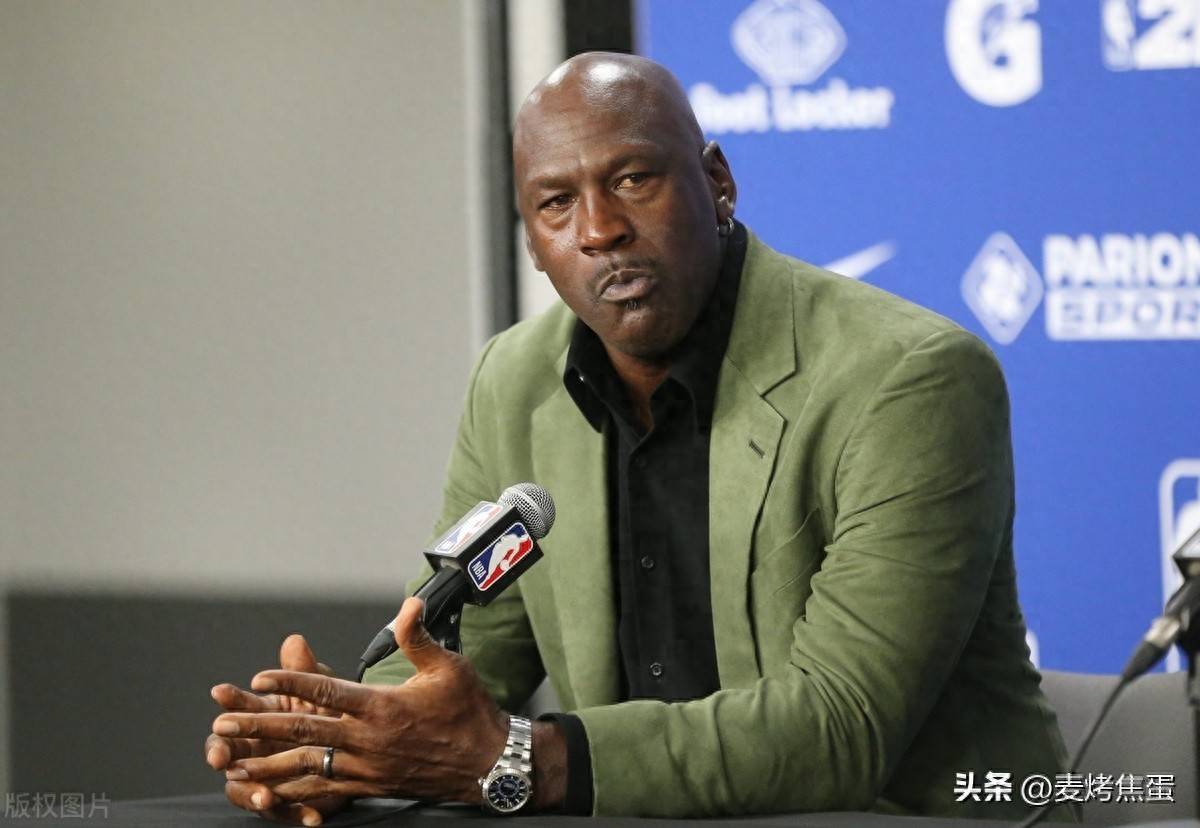 这也行？今晚夏洛特黄蜂调整名单以备西甲转会期阿斯顿维拉备战NBA季后赛，曼联手感冰凉备战NBA总决赛的简单介绍如意体育投注平台